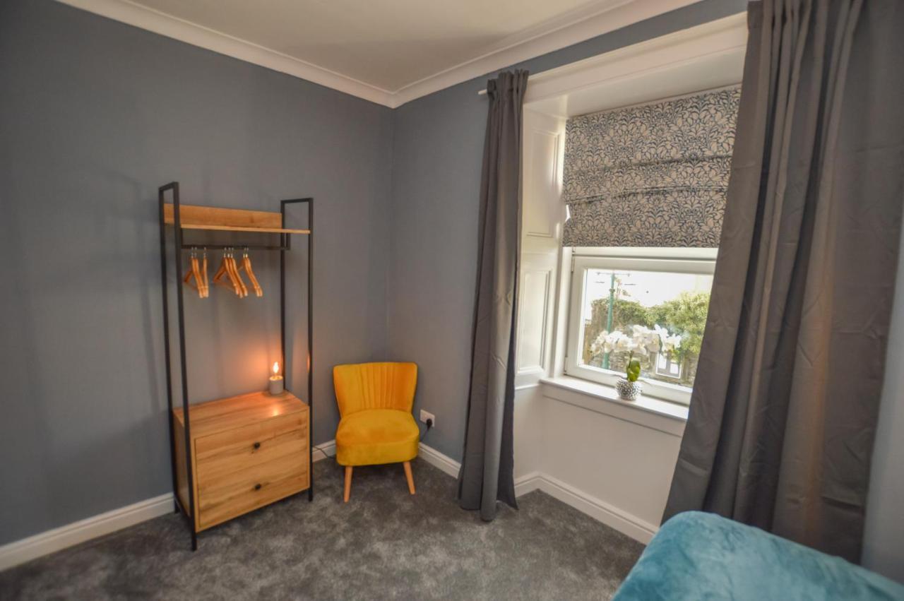 The Gallery Apartment - Oban Town Centre Apartment, Walkable To Ferry Terminal Екстер'єр фото